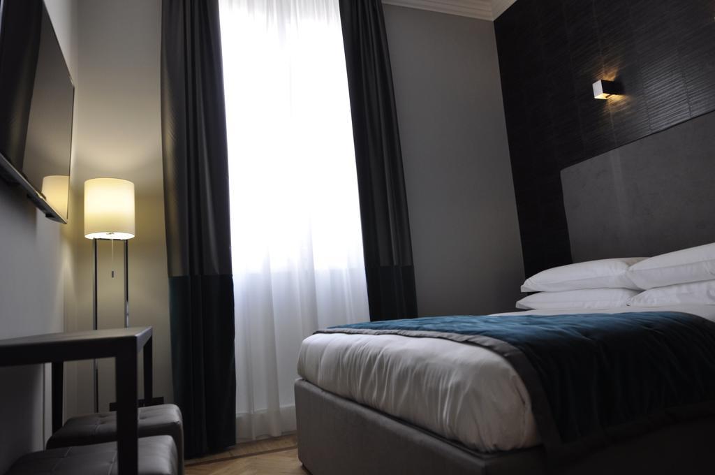 Place 24 Suites & Wellness Rome Kamer foto